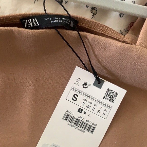 Zara Women’s small tan square neck crop w/ tag - Picture 3 of 3